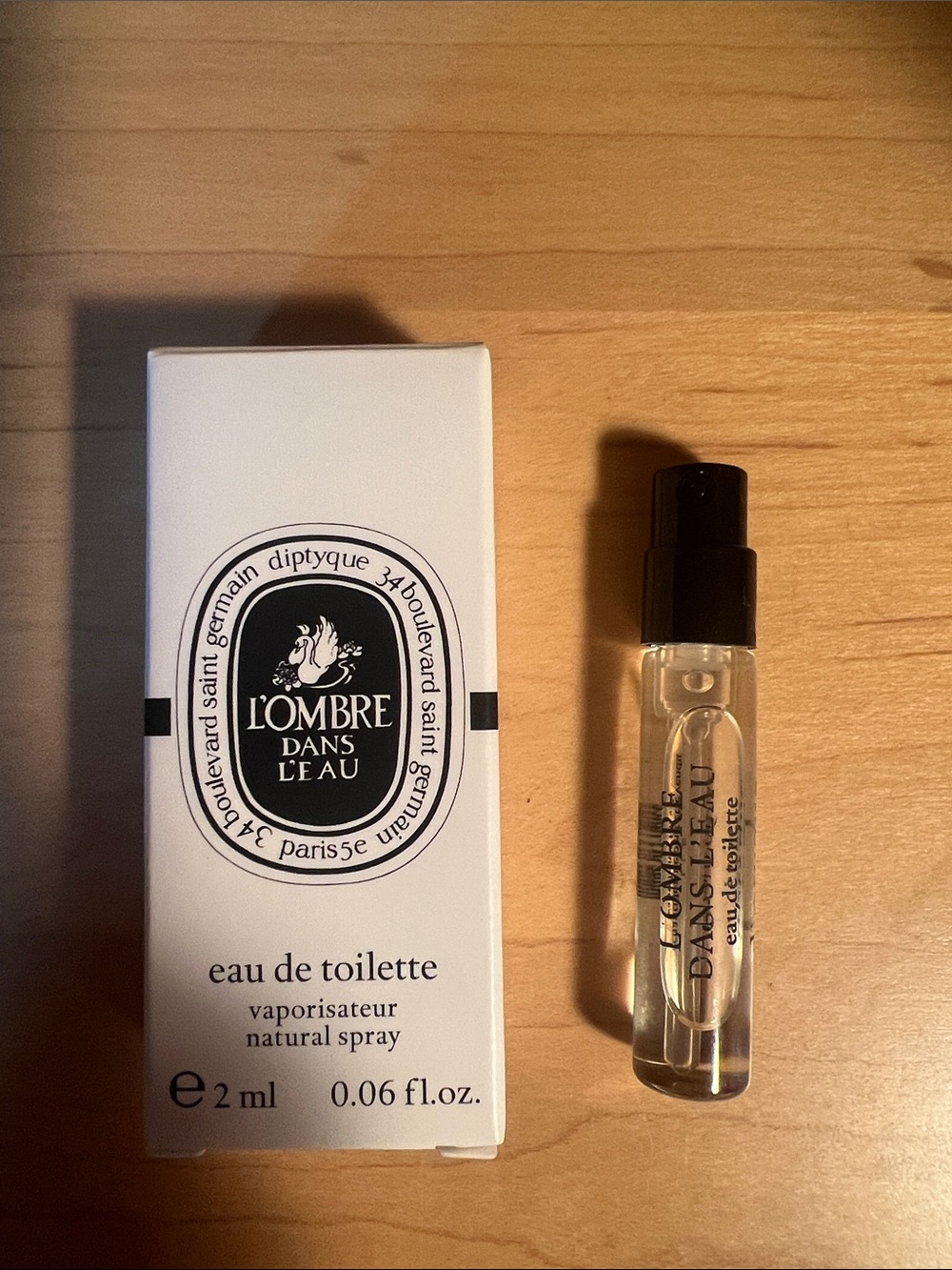 Diptyque L'Ombre Dans L'Eau sample